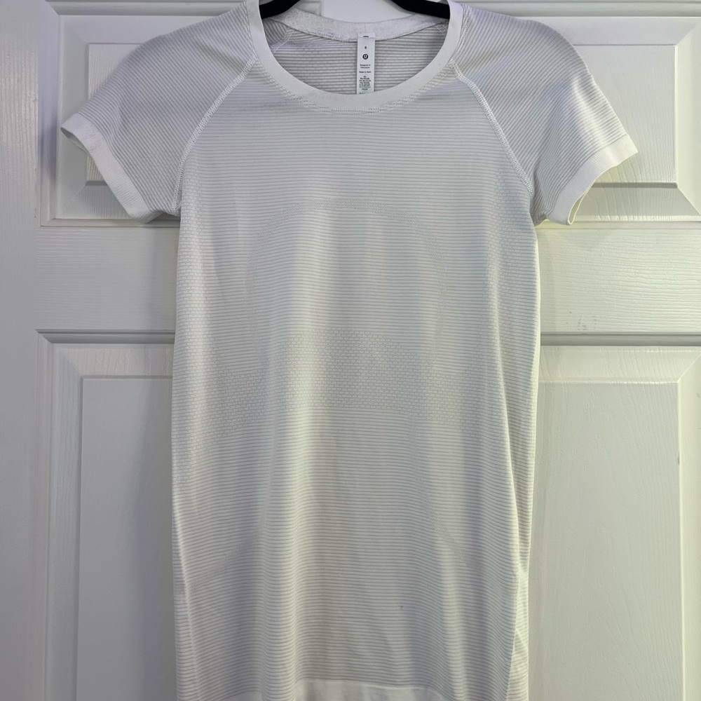 Lululemon Swiftly Tech